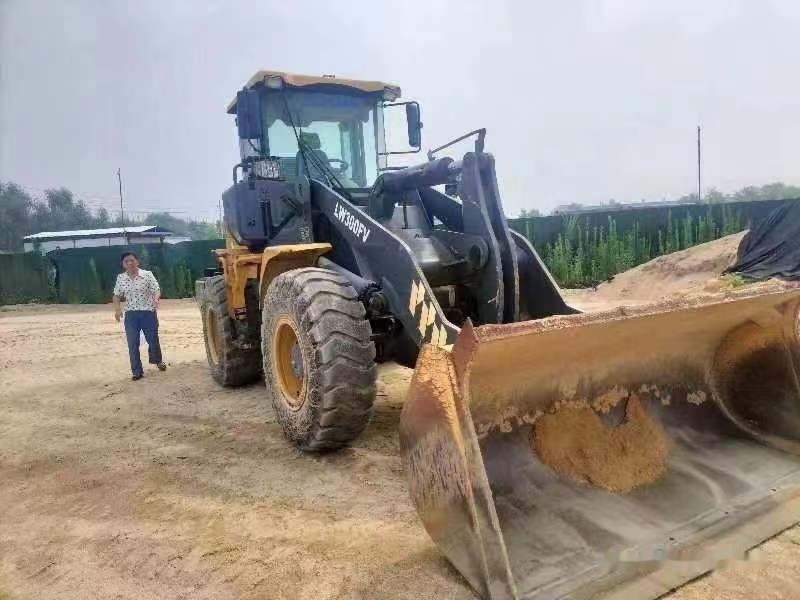 Wiellader XCMG LW300FV