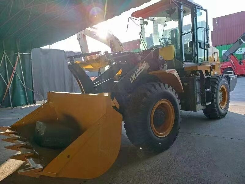 Wiellader XCMG LW300KN