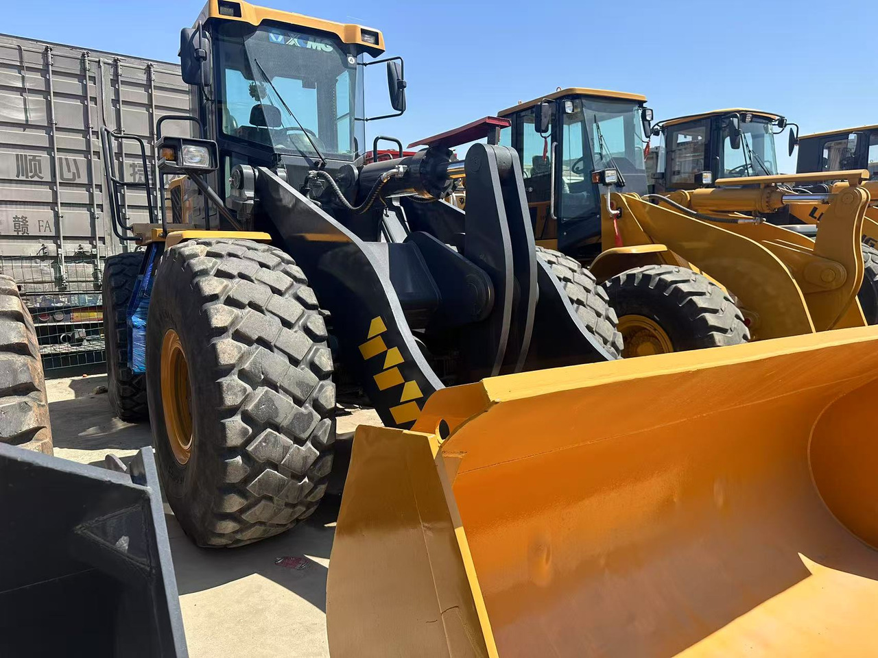 Wiellader XCMG LW700KV