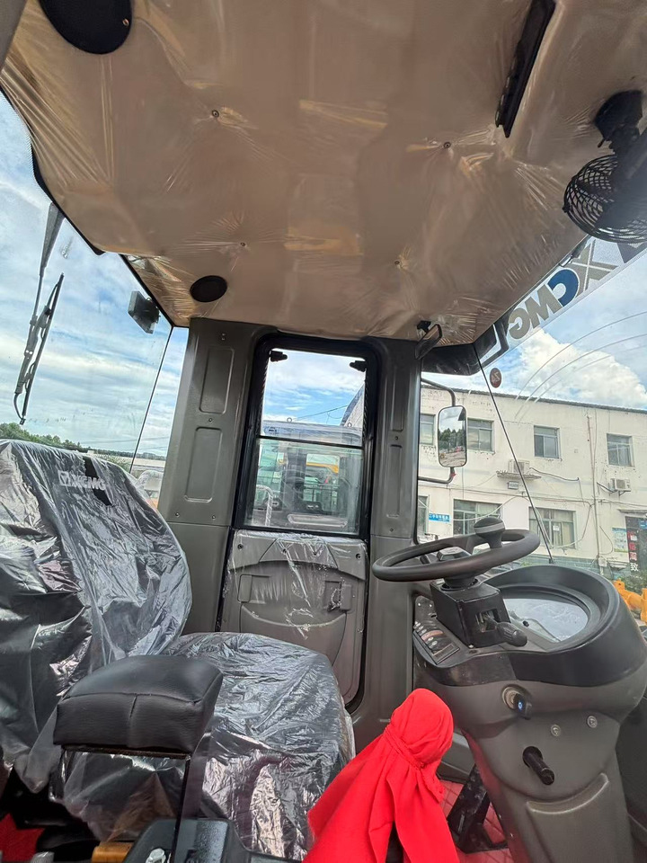 Wiellader XCMG ZL50GN low hour front loader for sale