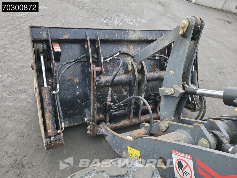 Wiellader Yanmar TL80 4-1 Buckets + Forks