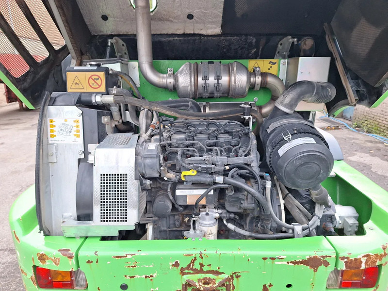 Wiellader Yanmar V80