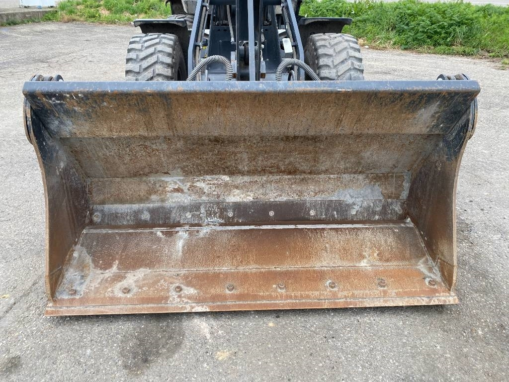 Wiellader Yanmar V 100 / Certificat CE endommagée