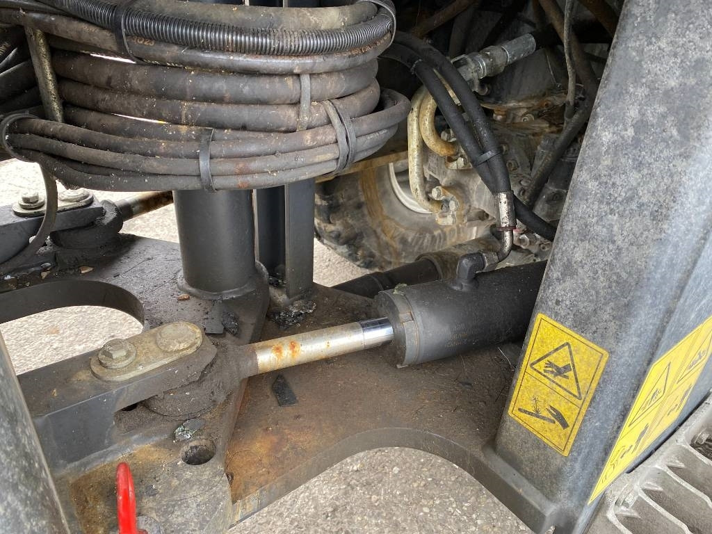 Wiellader Yanmar V 100 / Certificat CE endommagée