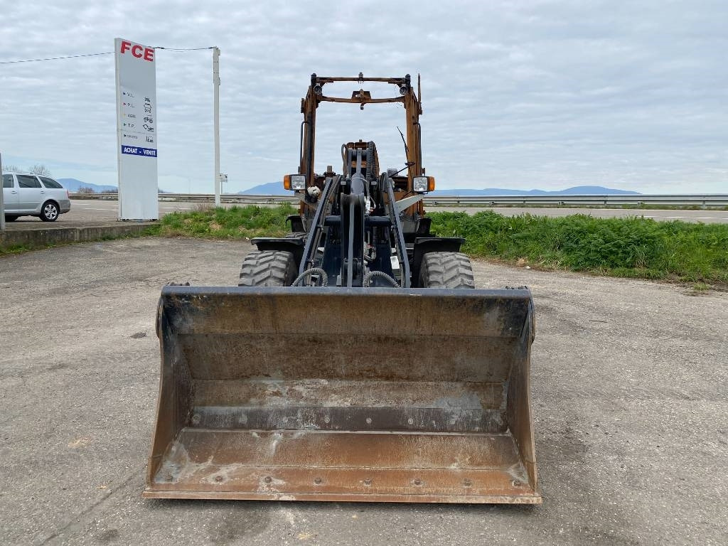 Wiellader Yanmar V 100 / Certificat CE endommagée