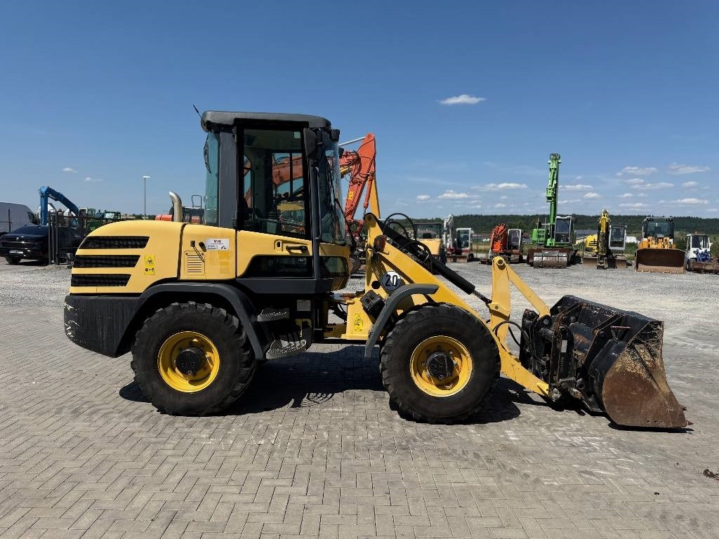 Wiellader Yanmar V 80