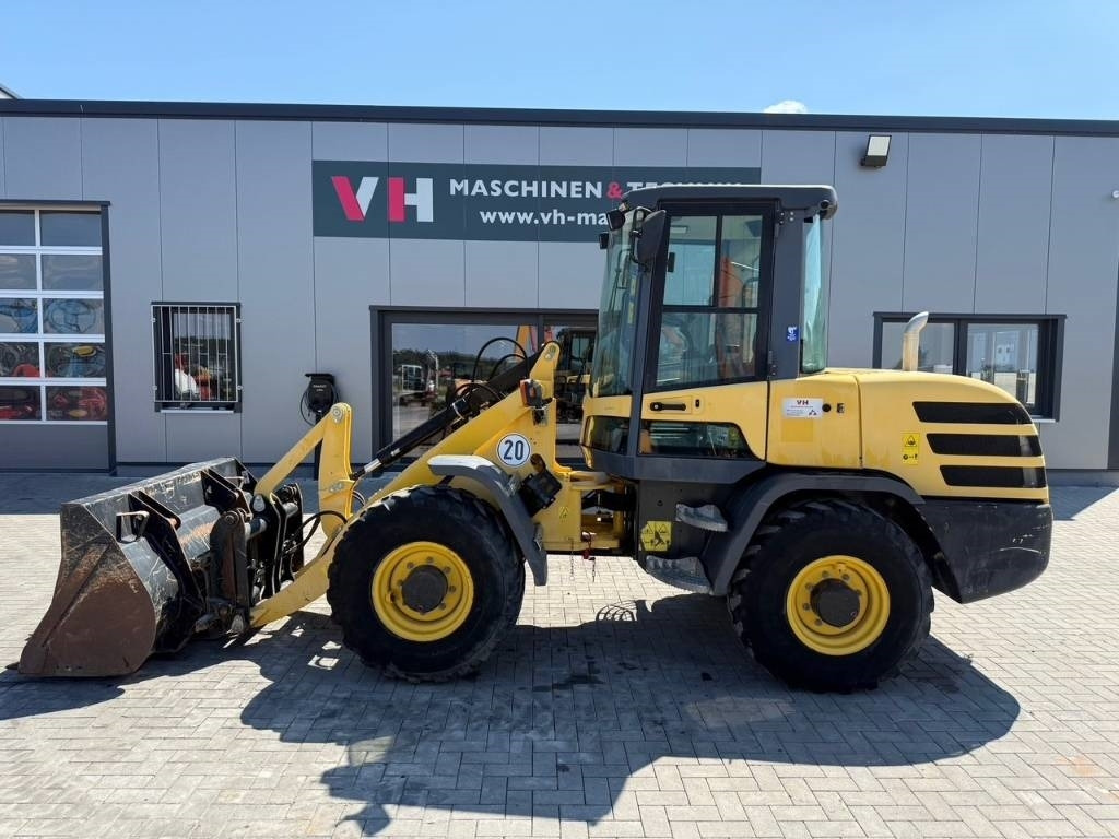 Wiellader Yanmar V 80