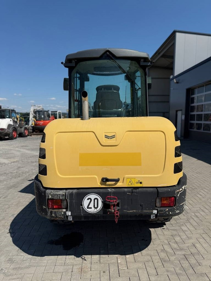 Wiellader Yanmar V 80