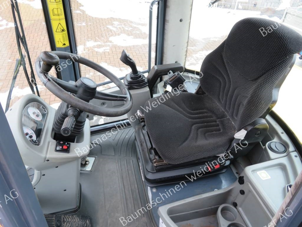 Wiellader Yanmar V 80