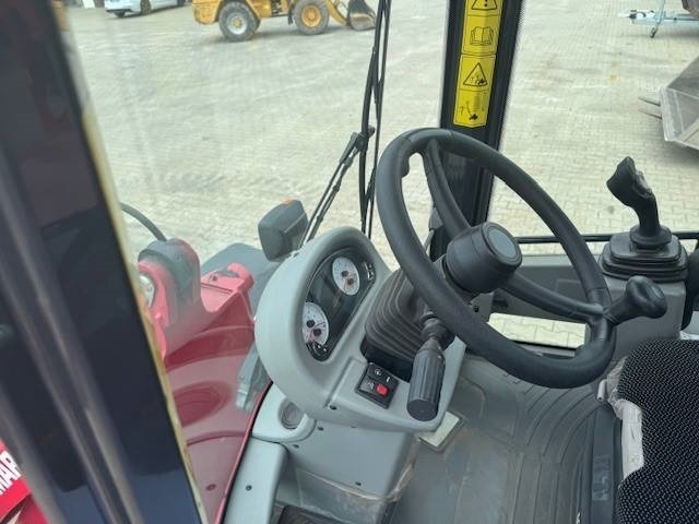 Wiellader Yanmar V 80-5