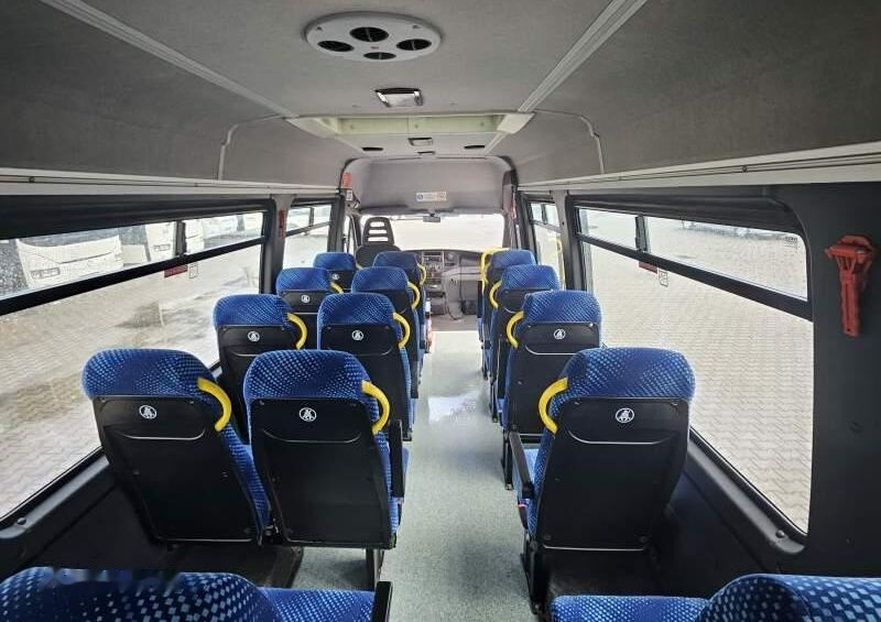 Minibus, Personenvervoer IVECO A50C17: afbeelding 23