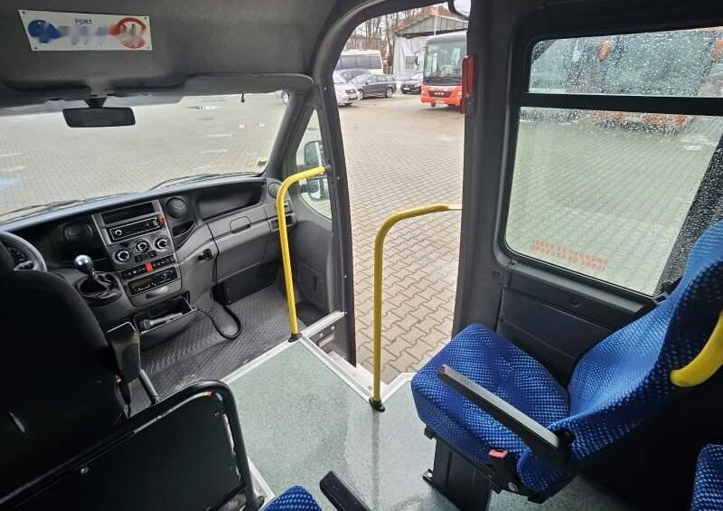 Minibus, Personenvervoer IVECO A50C17: afbeelding 13