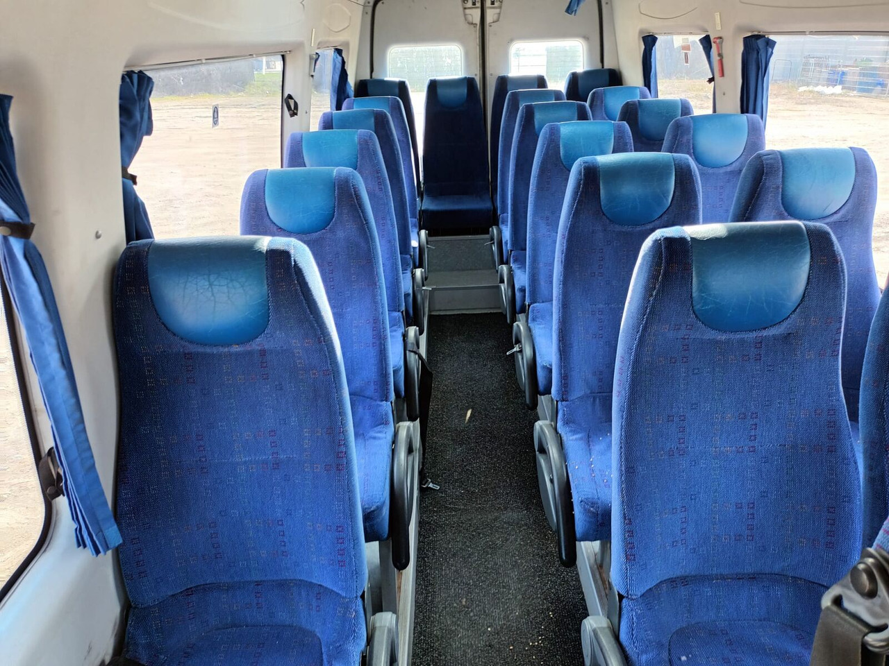 Leasing IVECO Daily 50 C 18 - 23 seats minibus IVECO Daily 50 C 18 - 23 seats minibus: afbeelding 19