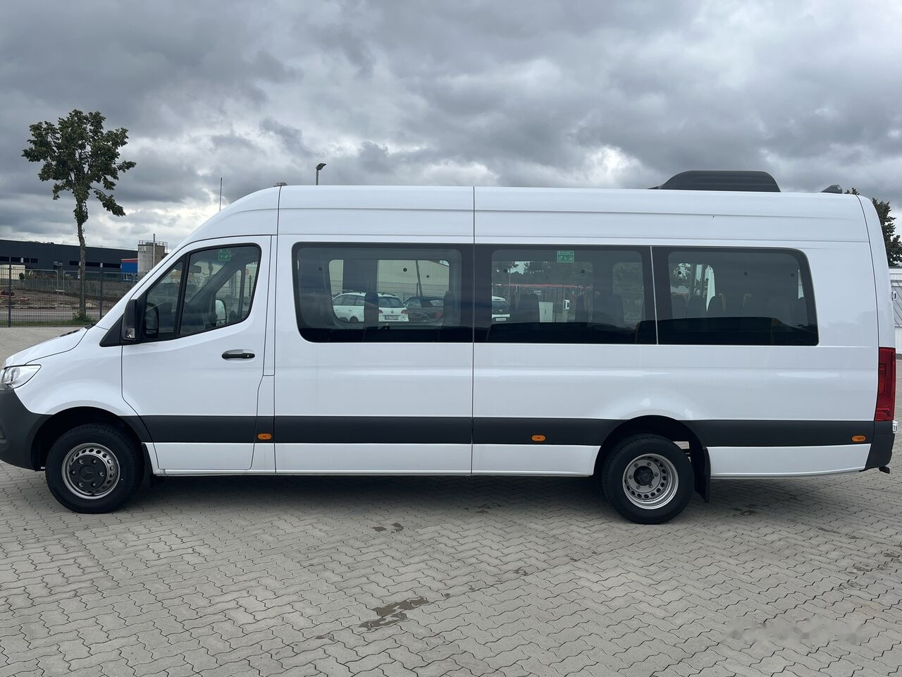 Nieuw Minibus, Personenvervoer Mercedes-Benz Sprinter Transfer 45 LL - Ohne Zulassung - 21+1+1 SITZE - AHK: afbeelding 4