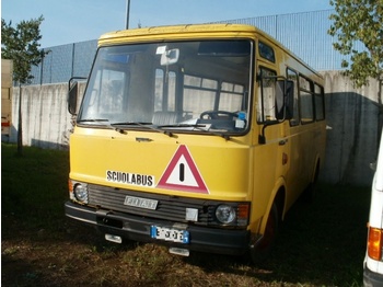 FIAT A 55 F 10 29 - Minibus