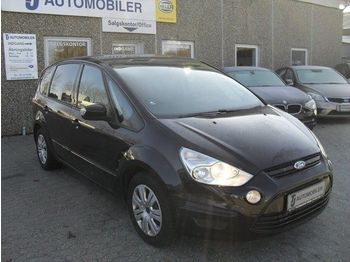 Minibus FORD S-MAX 2,0 TDCi 140 Trend