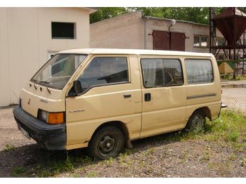 MITSUBISHI L300
 - minibus