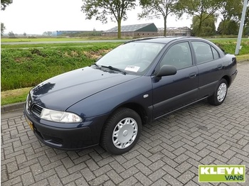 Mitsubishi Carisma 1.6 H.B. - minibus
