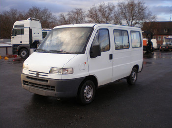 Peugeot Boxer 2.5 - Minibus