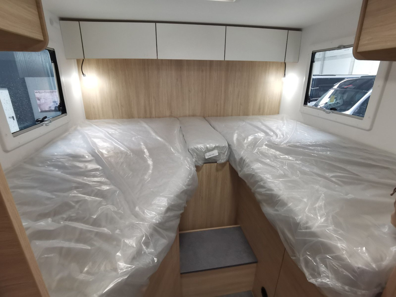 Alkoof camper Chausson C 727 FIRST LINE /140PS / EINZELBETTEN & ALKOVEN