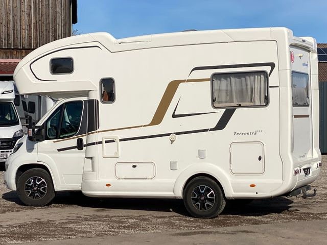 Alkoof camper Eura Mobil Terrestra A 570 HS, Hubstützen, AHK, SAT,Luftfed