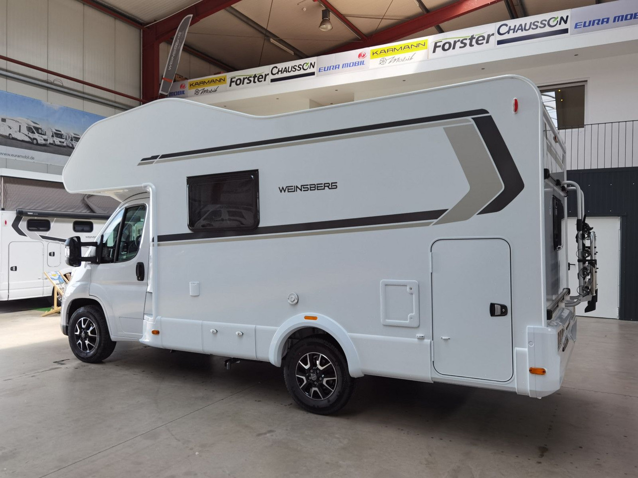 Alkoof camper Weinsberg CARAHOME 600 DKG/ -2025 - / 140PS / ETAGENBETTEN
