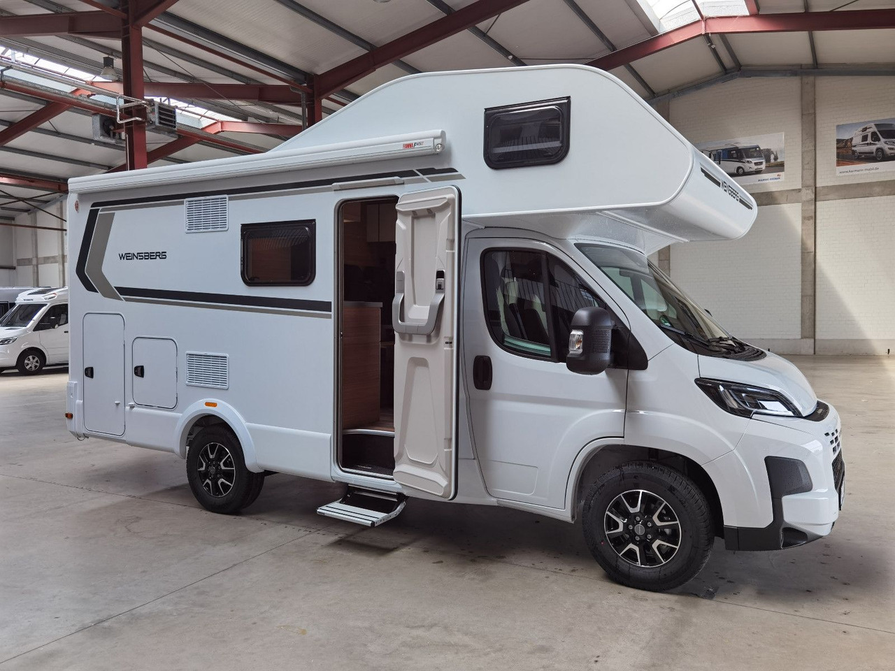 Alkoof camper Weinsberg CARAHOME 600 DKG/ -2025 - / 140PS / ETAGENBETTEN