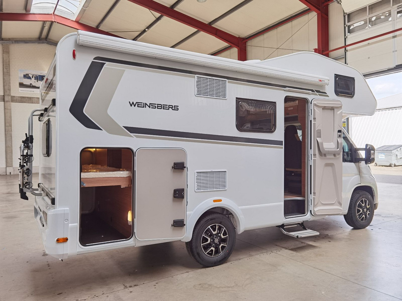 Alkoof camper Weinsberg CARAHOME 600 DKG/ -2025 - / 140PS / ETAGENBETTEN
