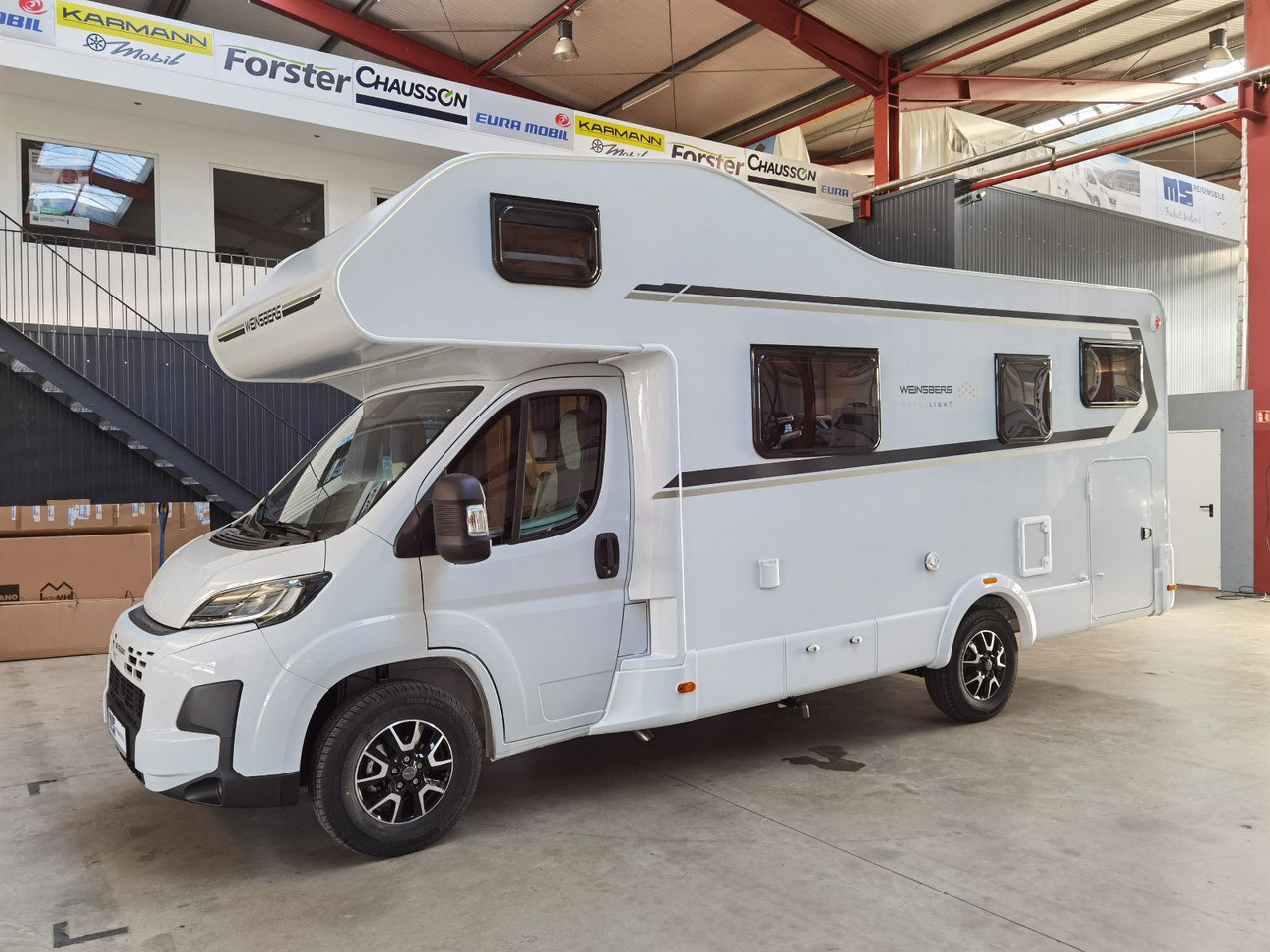 Alkoof camper Weinsberg CARAHOME 650 DG / - MODELL 2025 - / 140 PS
