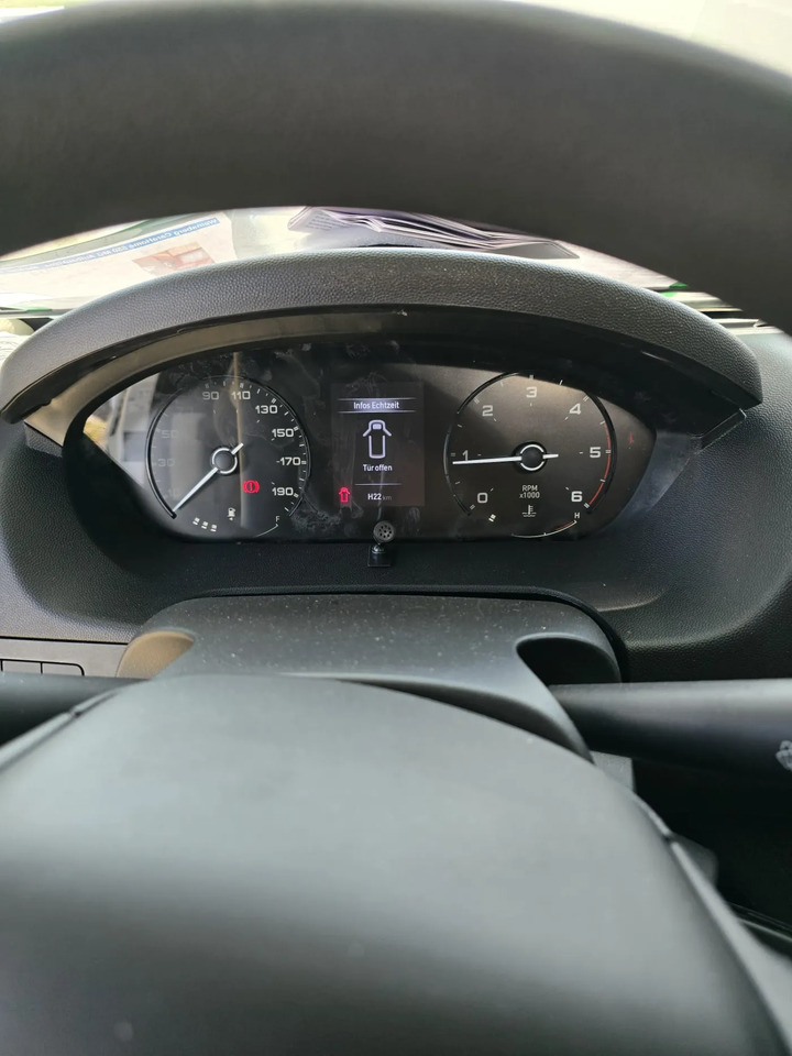 Alkoof camper Weinsberg CaraHome 550 MG Markise, AHK, LED