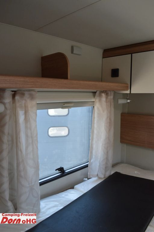 Alkoof camper Weinsberg CaraHome 650 DG Viel Ausstattung.