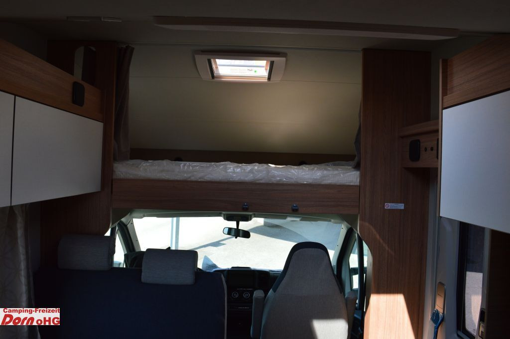Alkoof camper Weinsberg CaraHome 650 DG Viel Ausstattung.