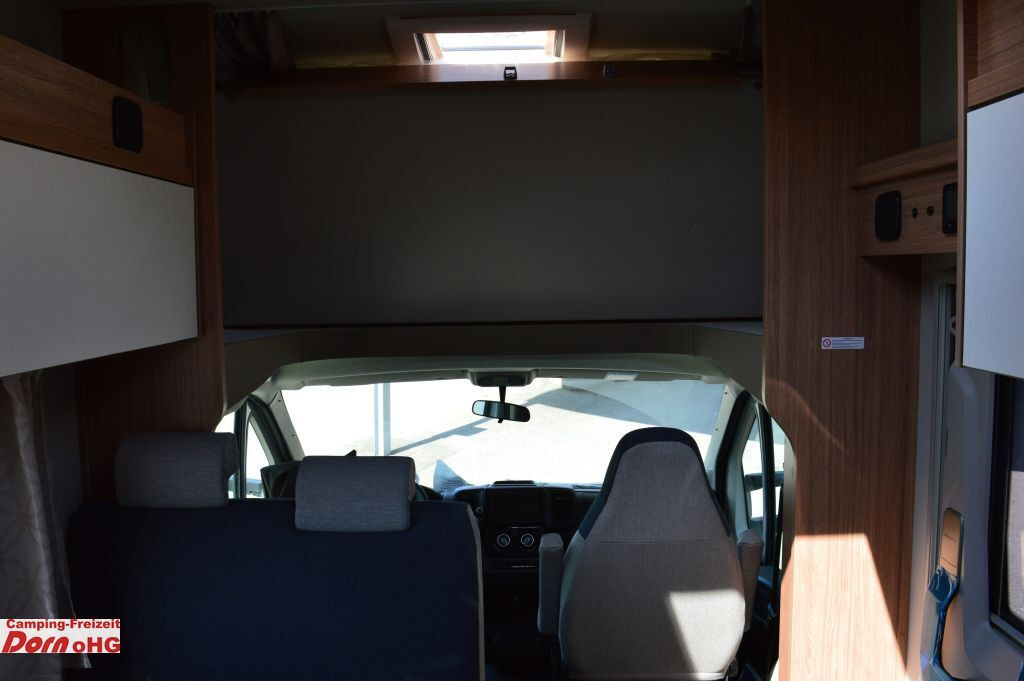 Alkoof camper Weinsberg CaraHome 650 DG Viel Ausstattung.