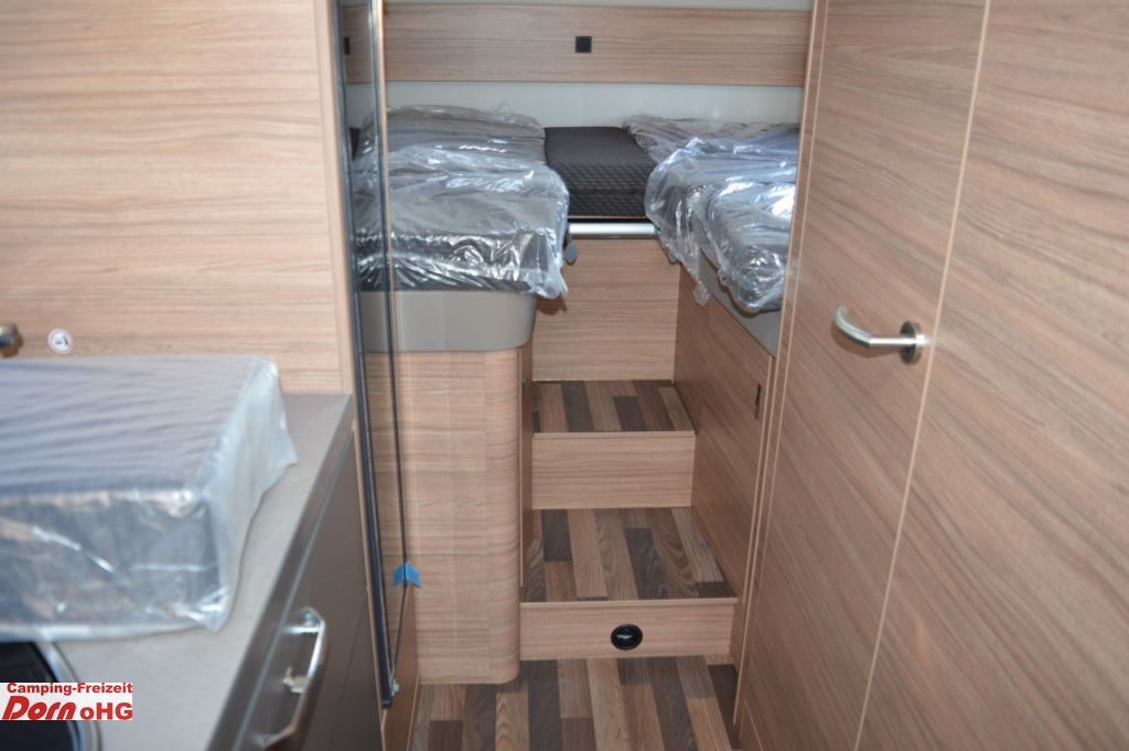 Alkoof camper Weinsberg CaraHome 650 MEG Stylingpaket Alu