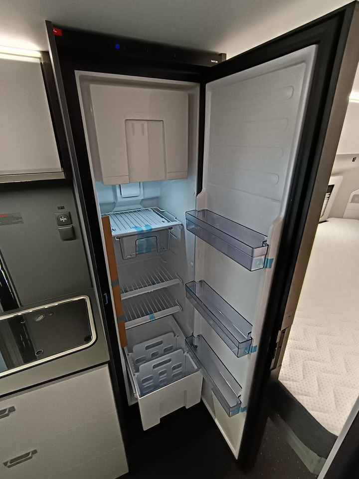 Buscamper Adria Twin Edition 640 SGX Maxi 132kW*138L KÜHLSCHRANK