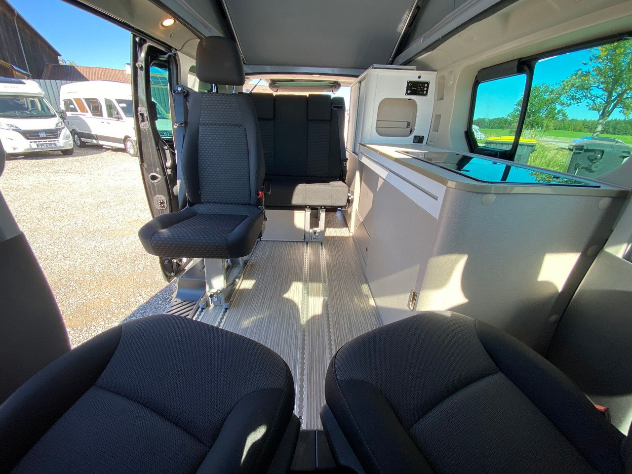 Buscamper Bürstner Playa Limited C 500,  5 Sitze
