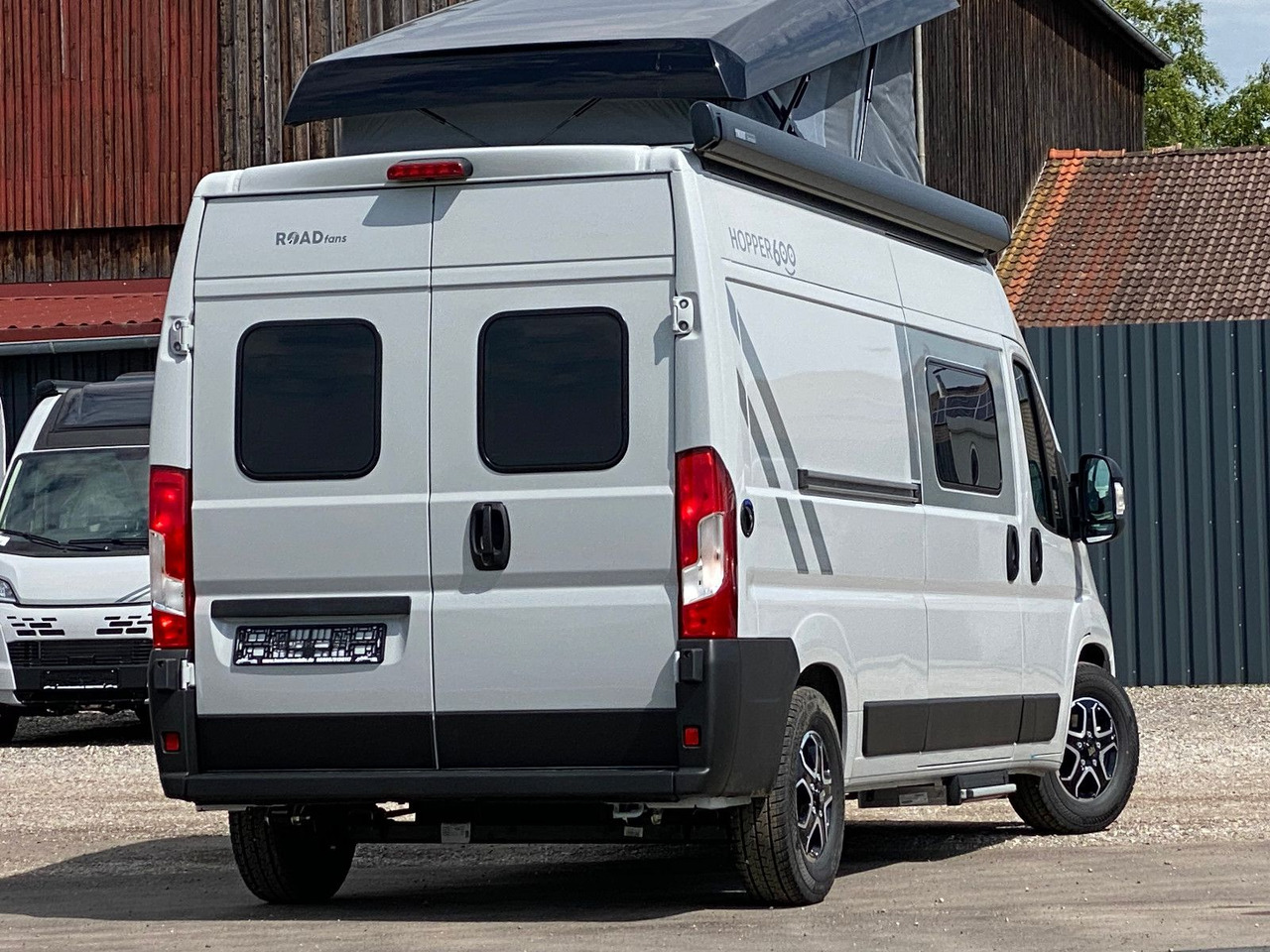 Buscamper Carado CV 600 Aufstelldach,  white Label