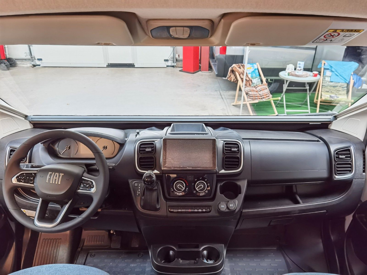 Buscamper Chausson V594 FIRST LINE/ -2026- / 140PS - 8G. AUTOMATIK