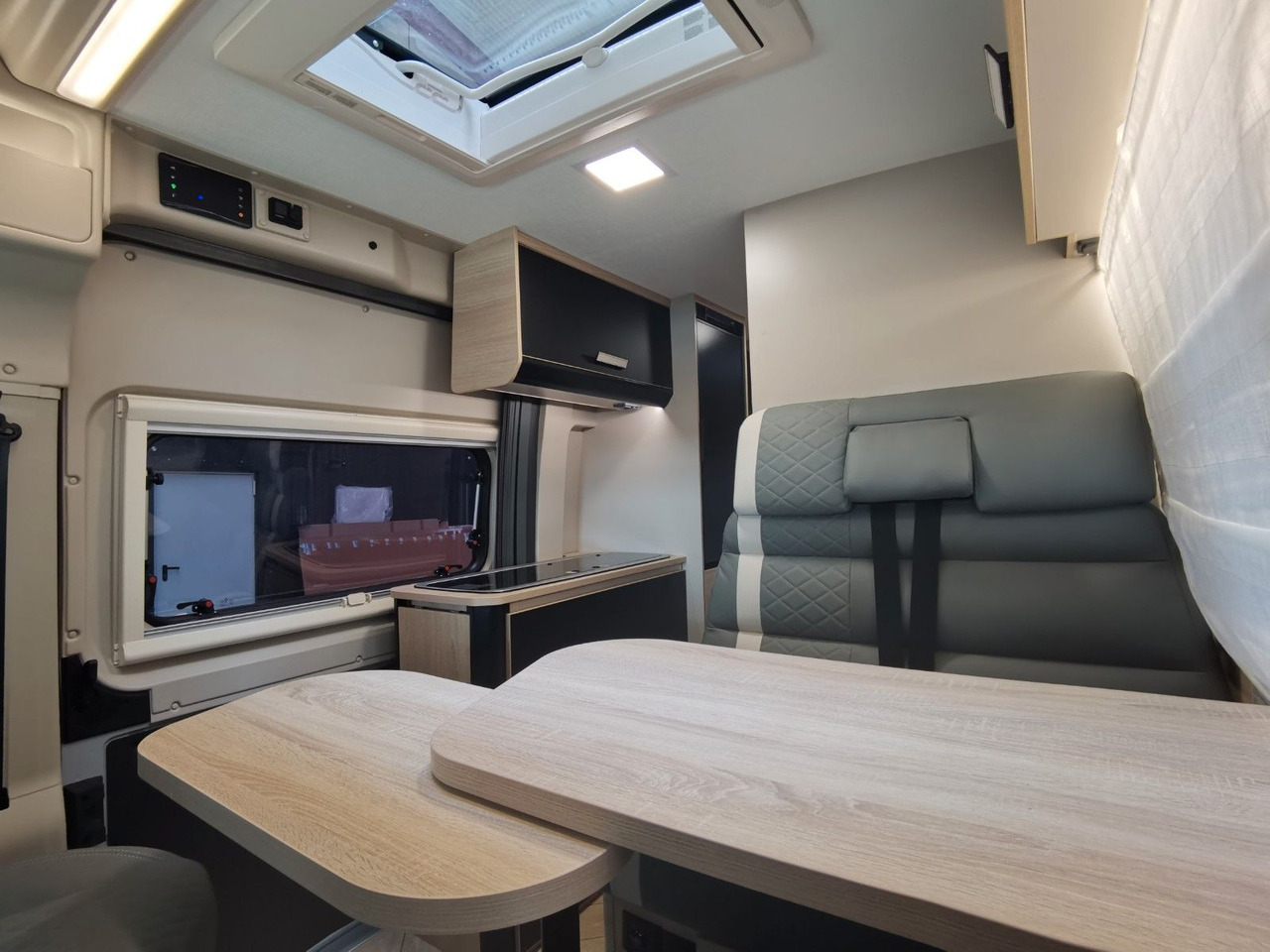Buscamper Chausson V594 SPORT LINE / - 2026 - / 140PS -8G-AUTOMATIK