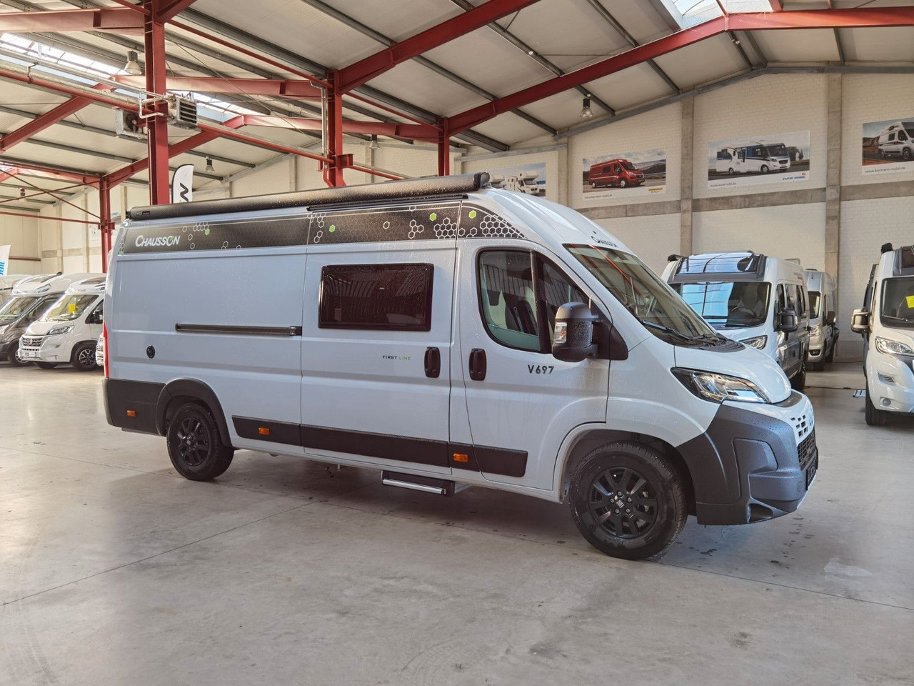 Buscamper Chausson V697 FIRST LINE / - 2025- / 140PS / EINZELBETTEN