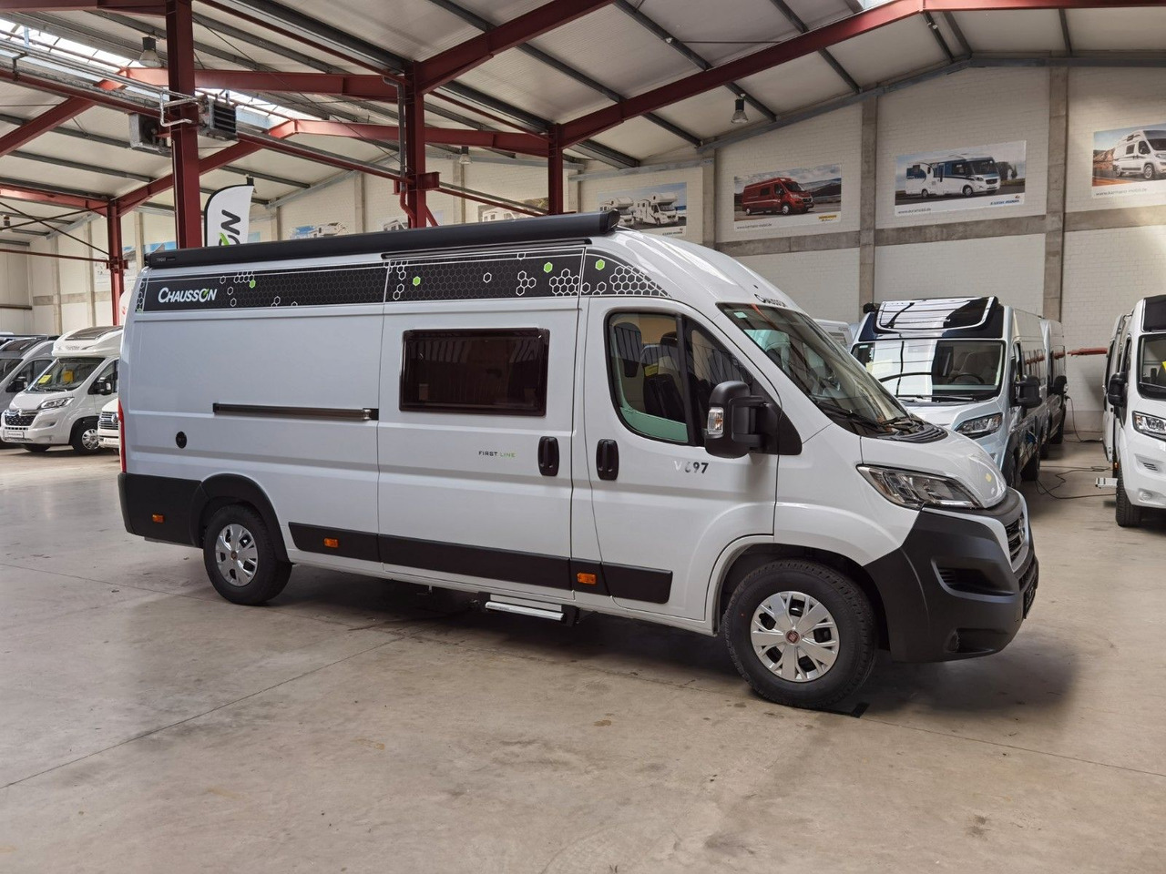 Buscamper Chausson V697 FIRST LINE / ZUBEHÖR-PAKET / EINZELBETTEN