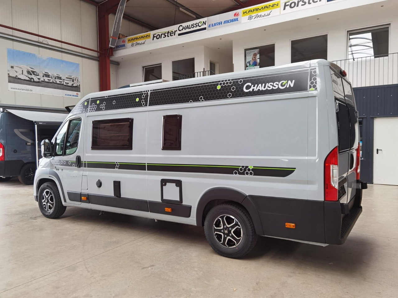 Buscamper Chausson V697 SPORT LINE / -2026- / 140-8G./ EINZELBETTEN