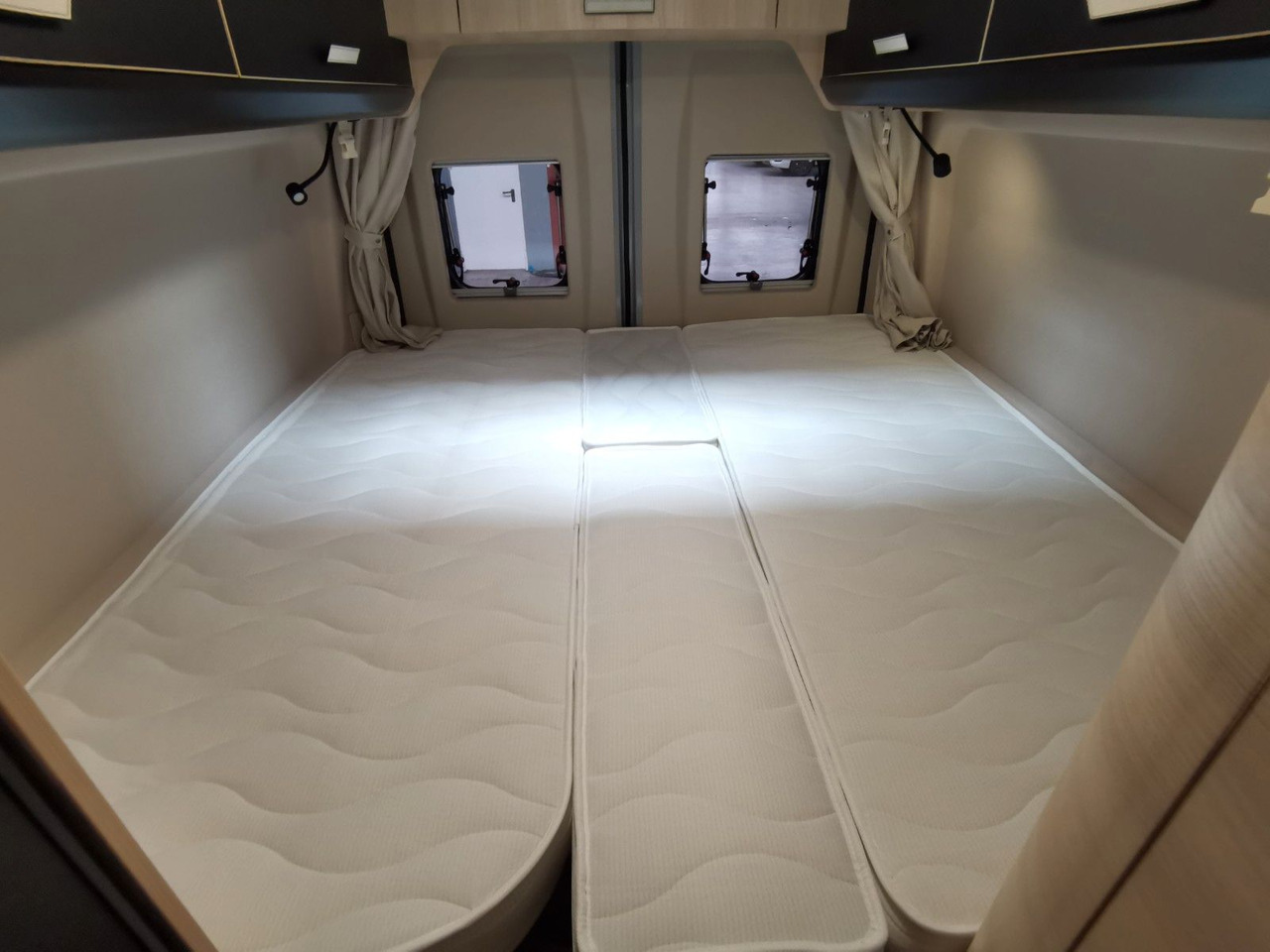Buscamper Chausson V697 SPORT LINE / -2026- / 140-8G./ EINZELBETTEN