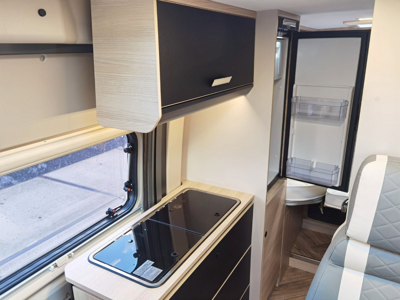 Buscamper Chausson V697 SPORT LINE / 8G - AUTOMATIK / EINZELBETTEN