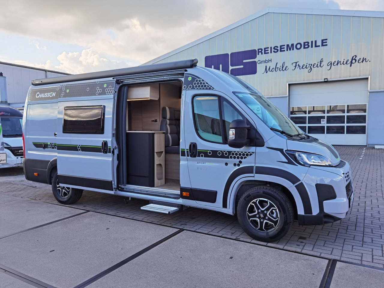 Buscamper Chausson V697 SPORT LINE / MODELL 2026 / 8G.AUTOMATIK