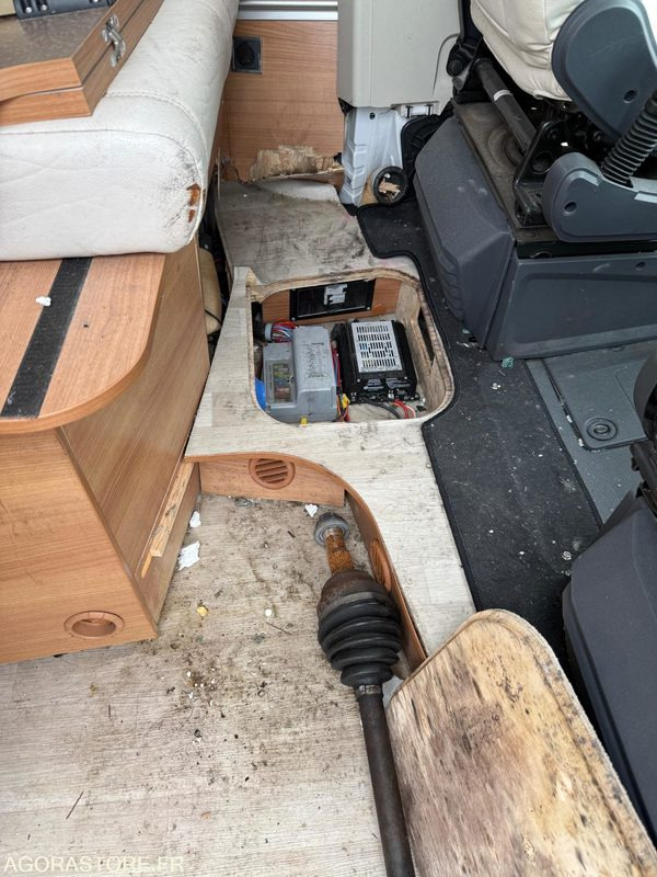 Buscamper Fiat Ducato, camping-car - 2017 - 62000km - accidenté
