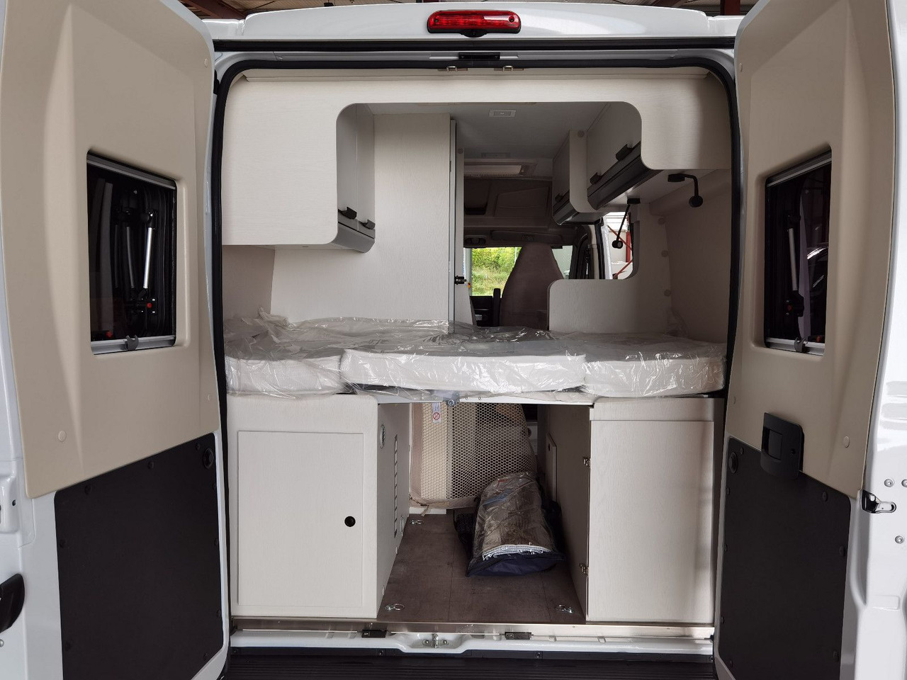 Buscamper Karmann DAVIS 540 LIFESTYLE / MODELL 2026 / HECKBETT