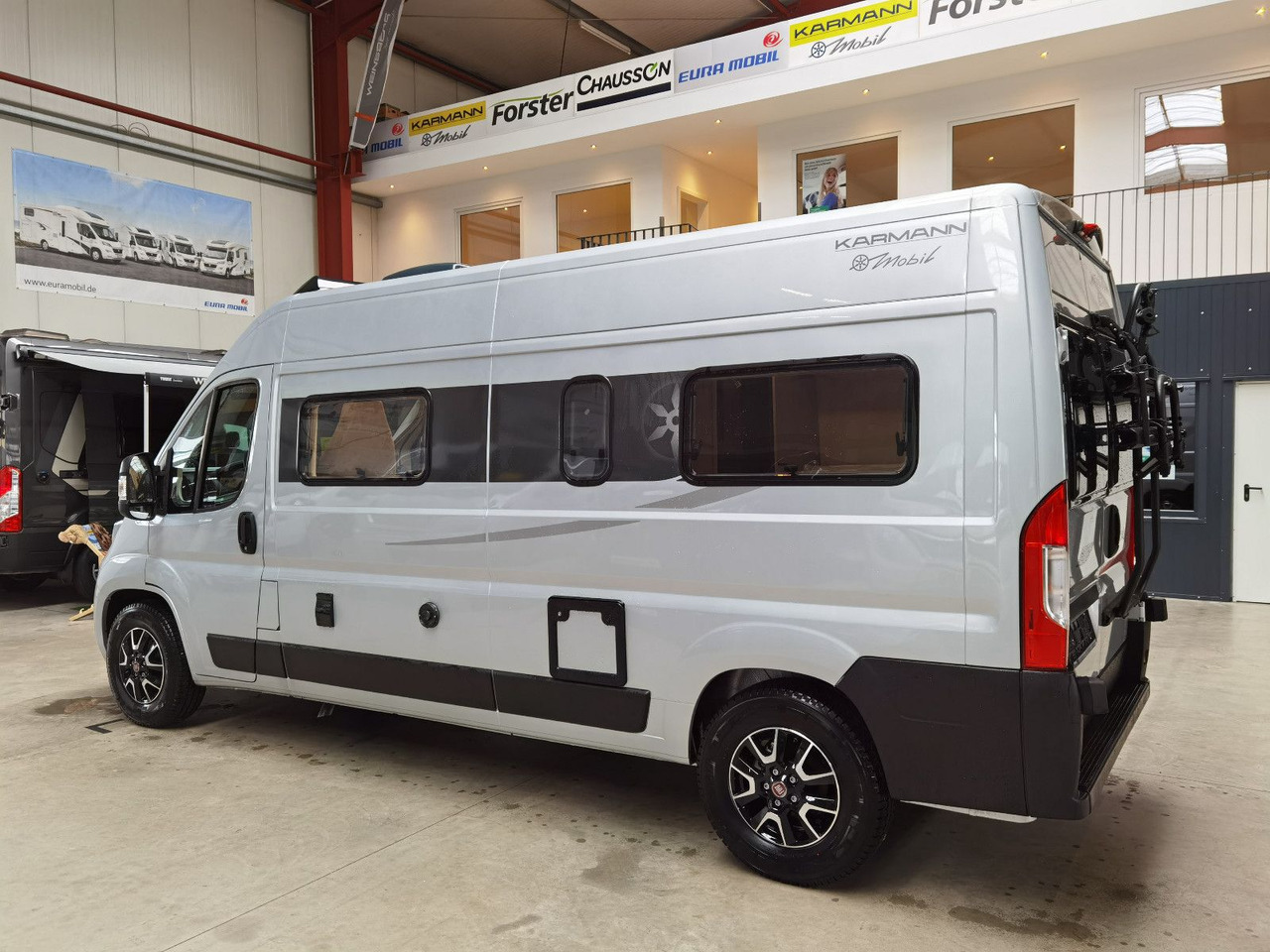 Buscamper Karmann DAVIS 590 LIFESTYLE / 140PS / SKY-ROOF & ALU