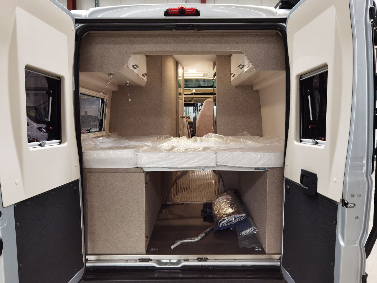 Buscamper Karmann DAVIS 590 LIFESTYLE / 140PS / SKY-ROOF & ALU
