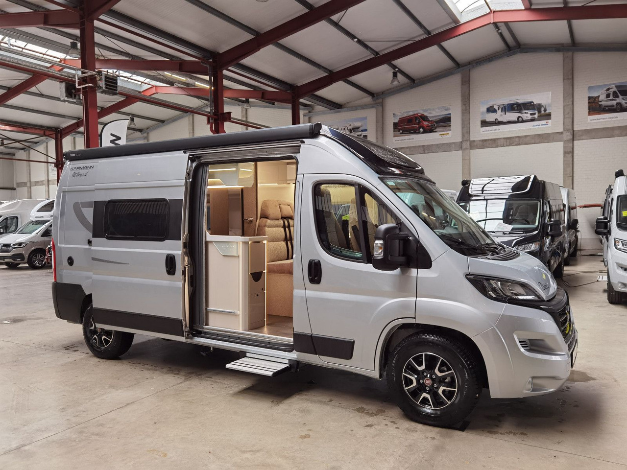Buscamper Karmann DAVIS 590 LIFESTYLE / 140PS / SKY-ROOF & ALU